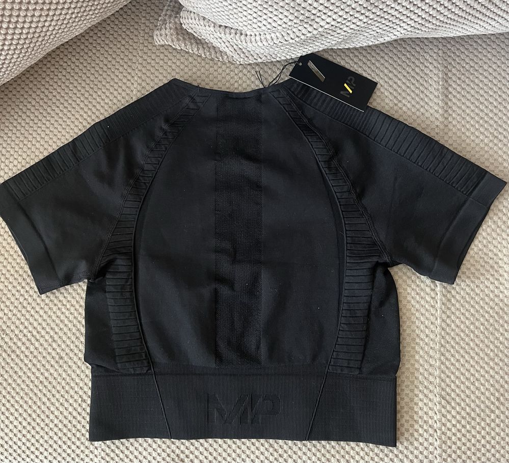 My protein crop top горнище ново с етикети