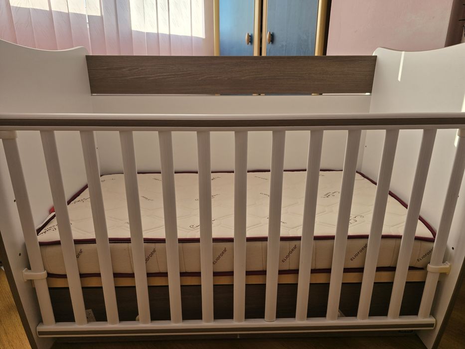 2 броя Бебешко легло LORELLI Matrix 60/120см с 2бр MAGNIFLEX матрака