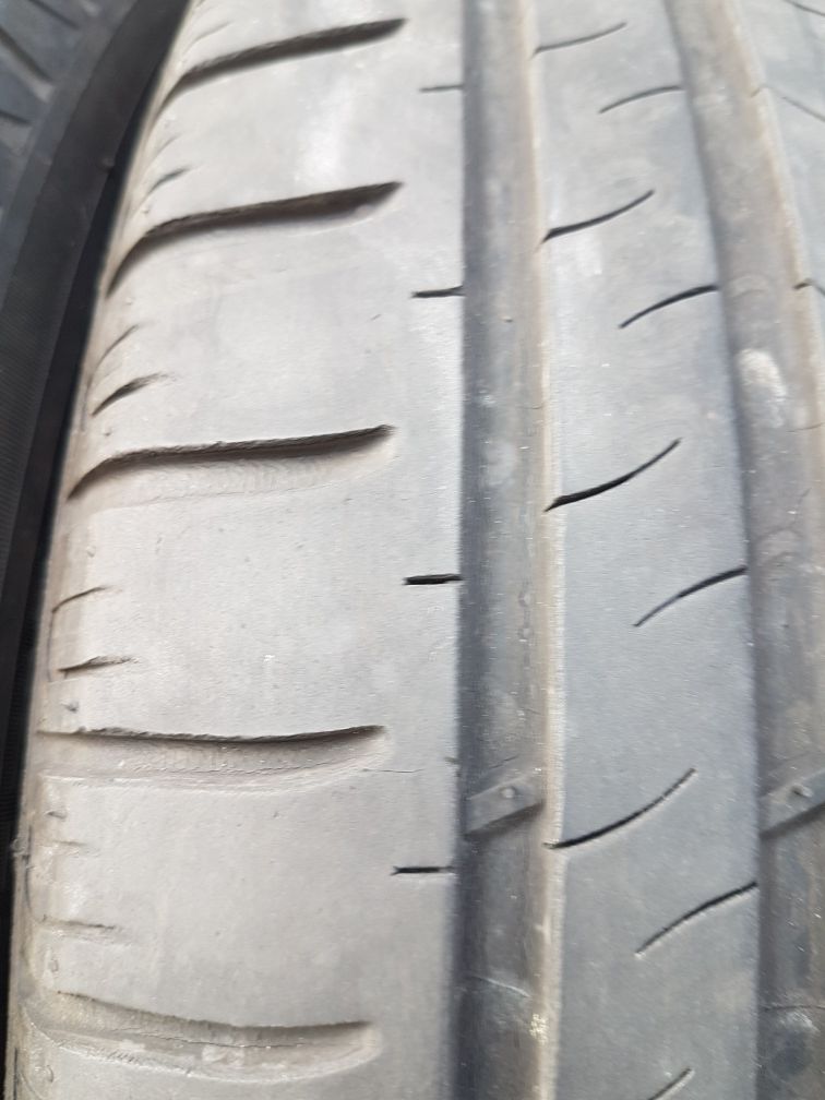 4 бр. летни гуми Michelin 175/65/15 5mm DOT 3411