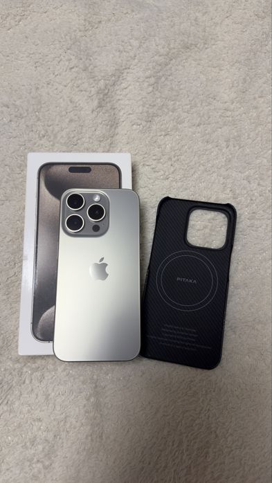 iPhone 15 Pro “Natural Titanium” neverlocked