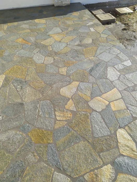 Piatra naturala cu montaj