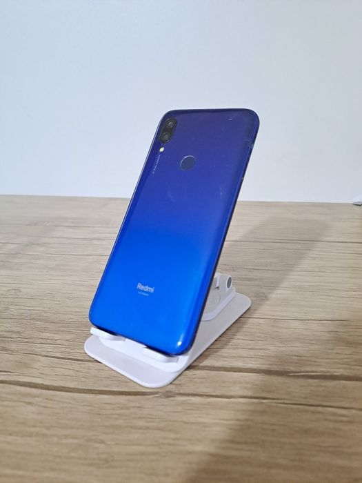 Redmi 7 sotiladi