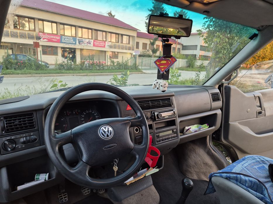 Volkswagen transporter multivan 151