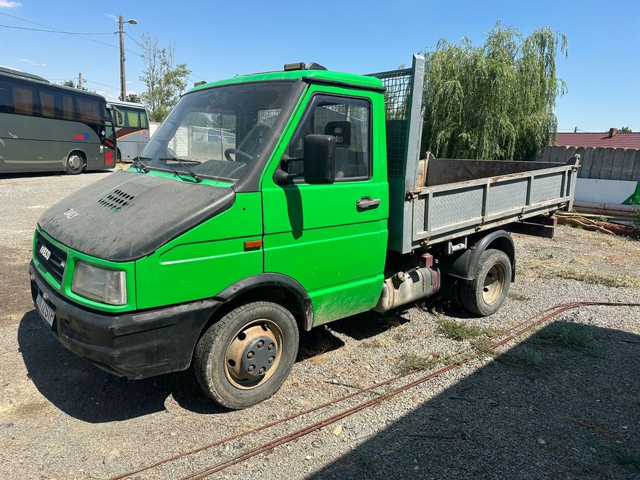 Iveco carosata basculanta