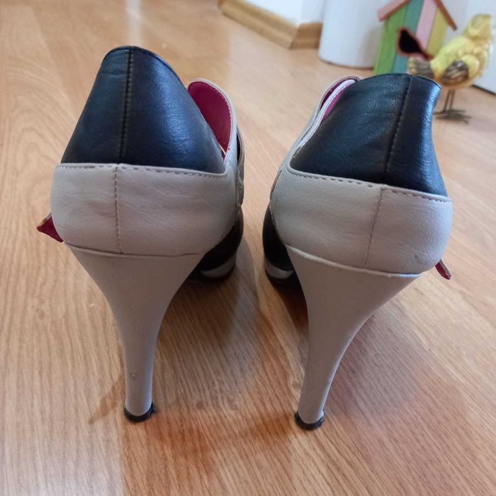 Pantofi dama  marimea 38