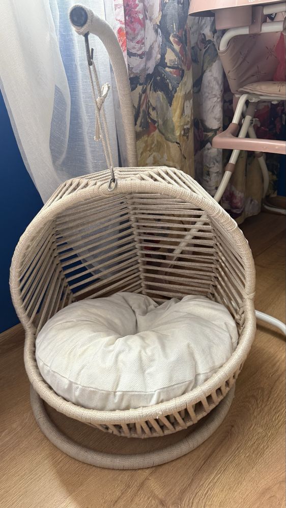 Котешка люлка с възглавничка