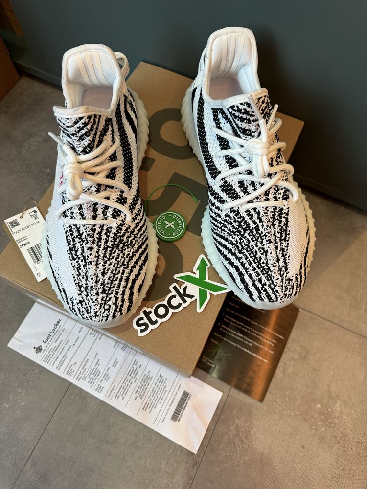 Yeezy Boost 350 V2 Zebra , Poze Reale marimi 36-47
