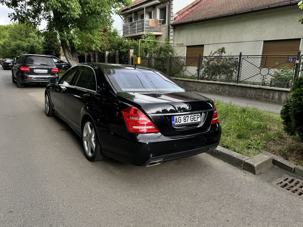 Mercedes S500 4Matic Lung 2013 motor stricat avariat