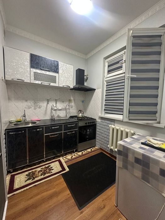 Срочно продаётся 2 ком Эко базар