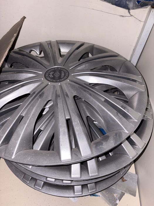 Колпаки  на авто R14