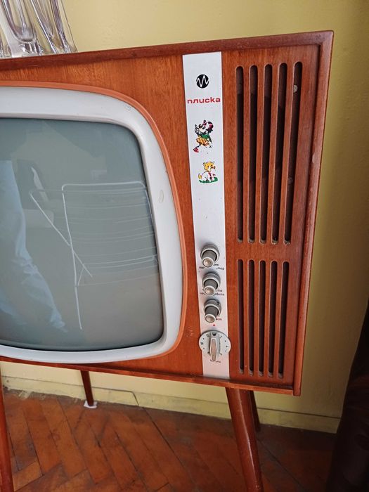 Продава телевизор Плиска ретро