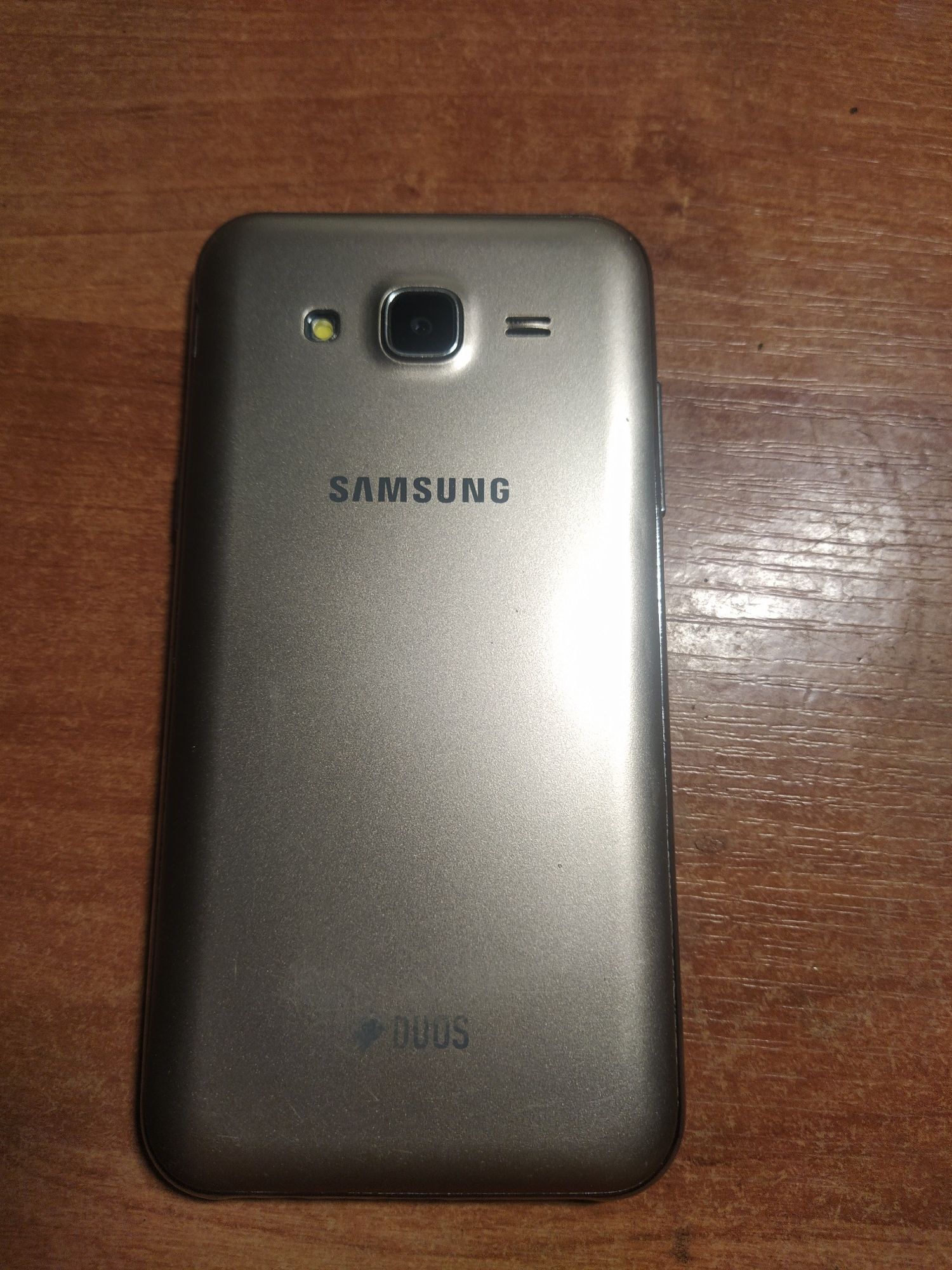 Samsung galaxy j5 sm-j500h
