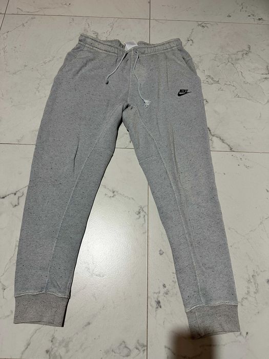 Pantaloni Nike din bumbac – M