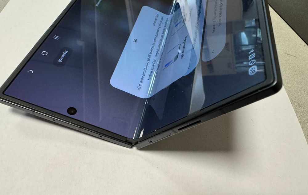 Samsung Galaxy Z Fold 7   256/12gb