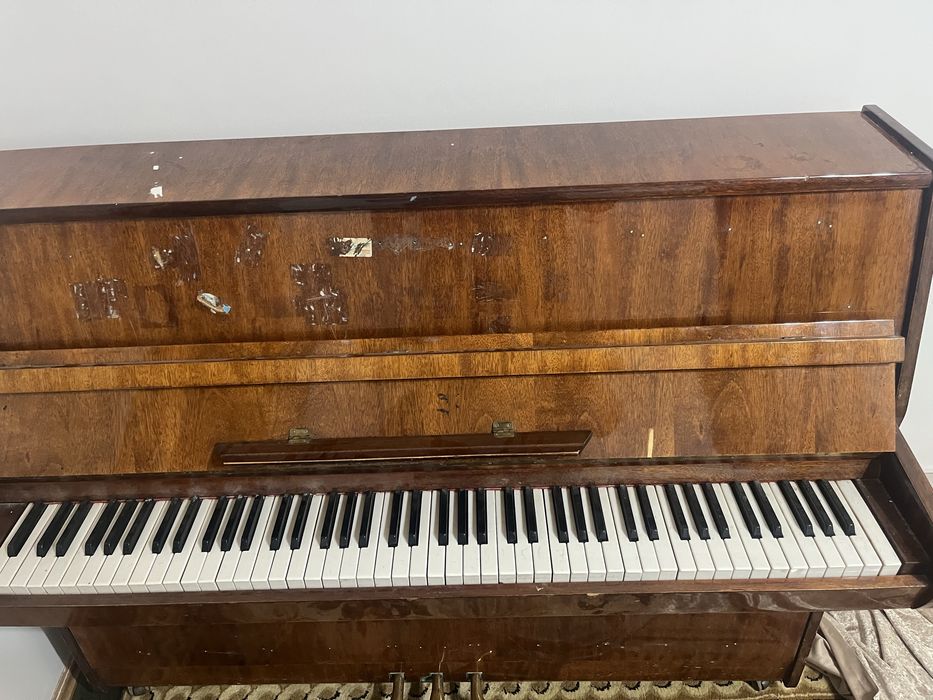 pianina sotiladi "AKKORD"