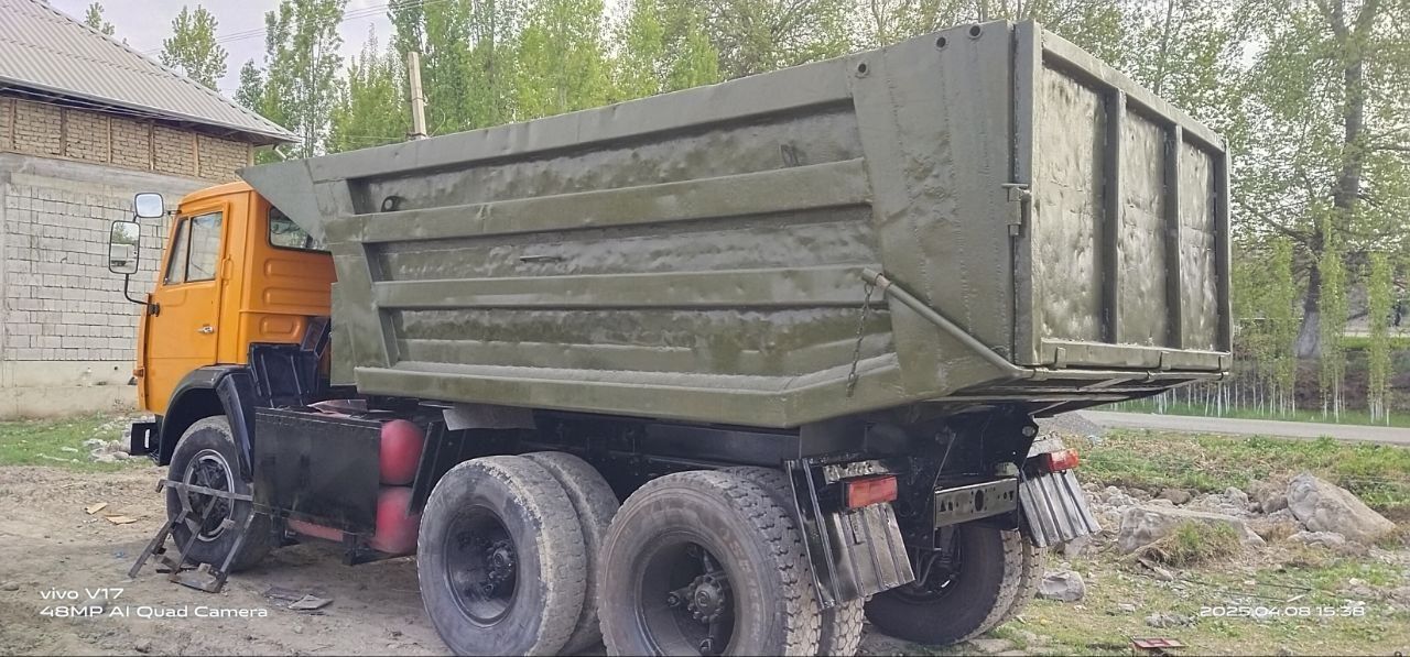 Самосвал КамАЗ - 5511
