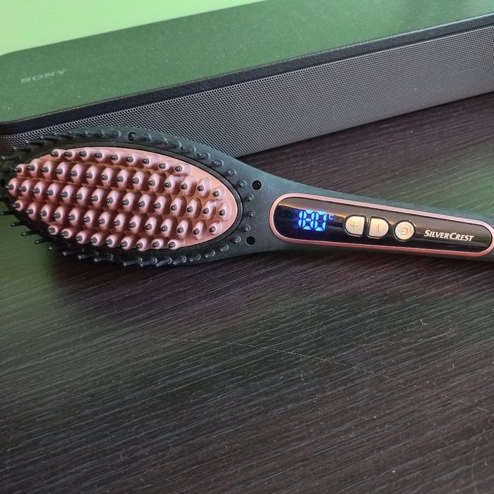 Електрическа четка за изправяне на коса