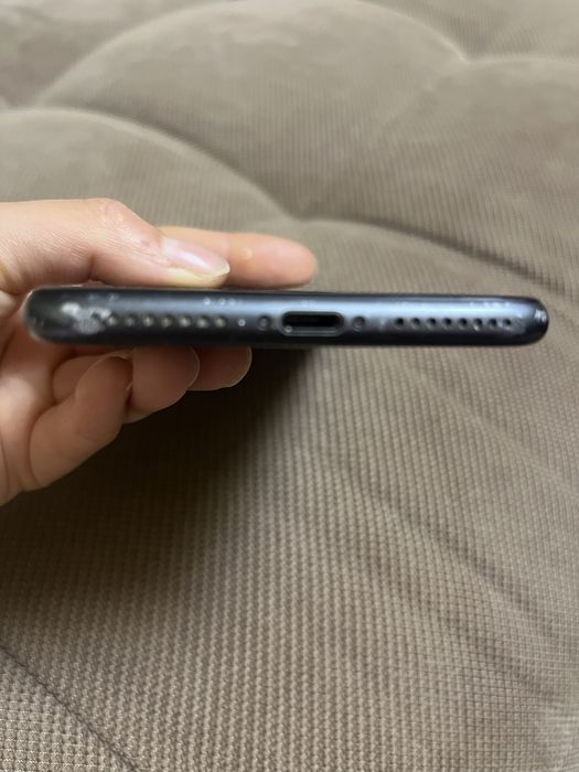 Iphone 8+ без гаранция