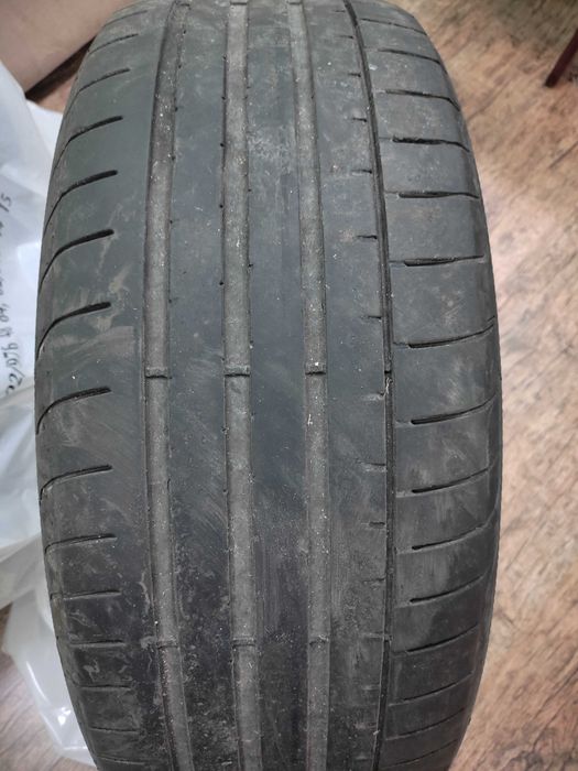 Автомобилни летни гуми 235/55/19