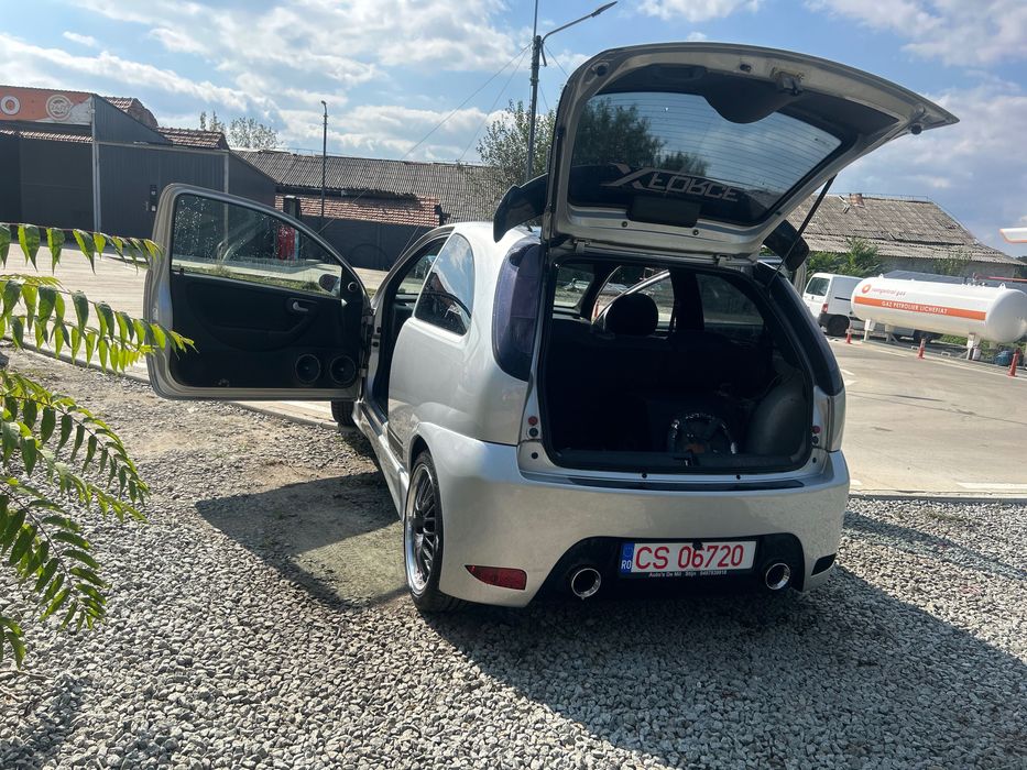 Vând sau schimb Opel corsa c tuning
