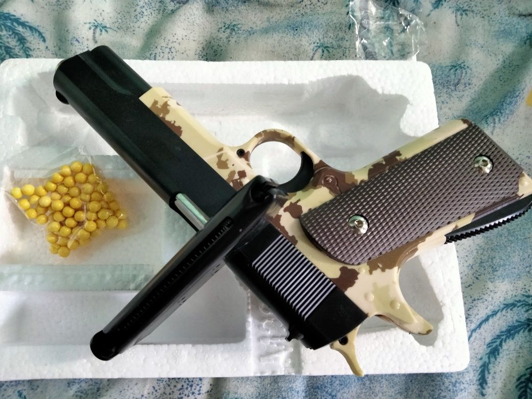 Pistol airsoft colt 11 01 nou