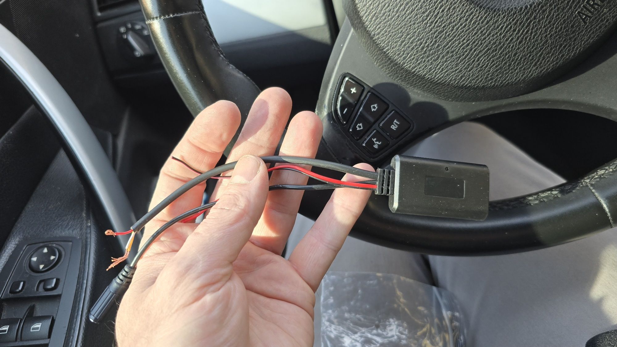 bluetooth адаптор за автомобил