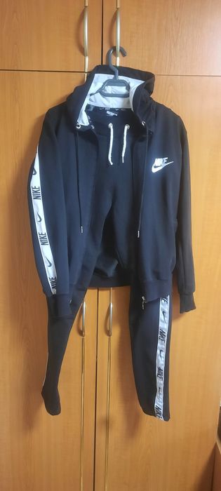 Trening dama  nike L