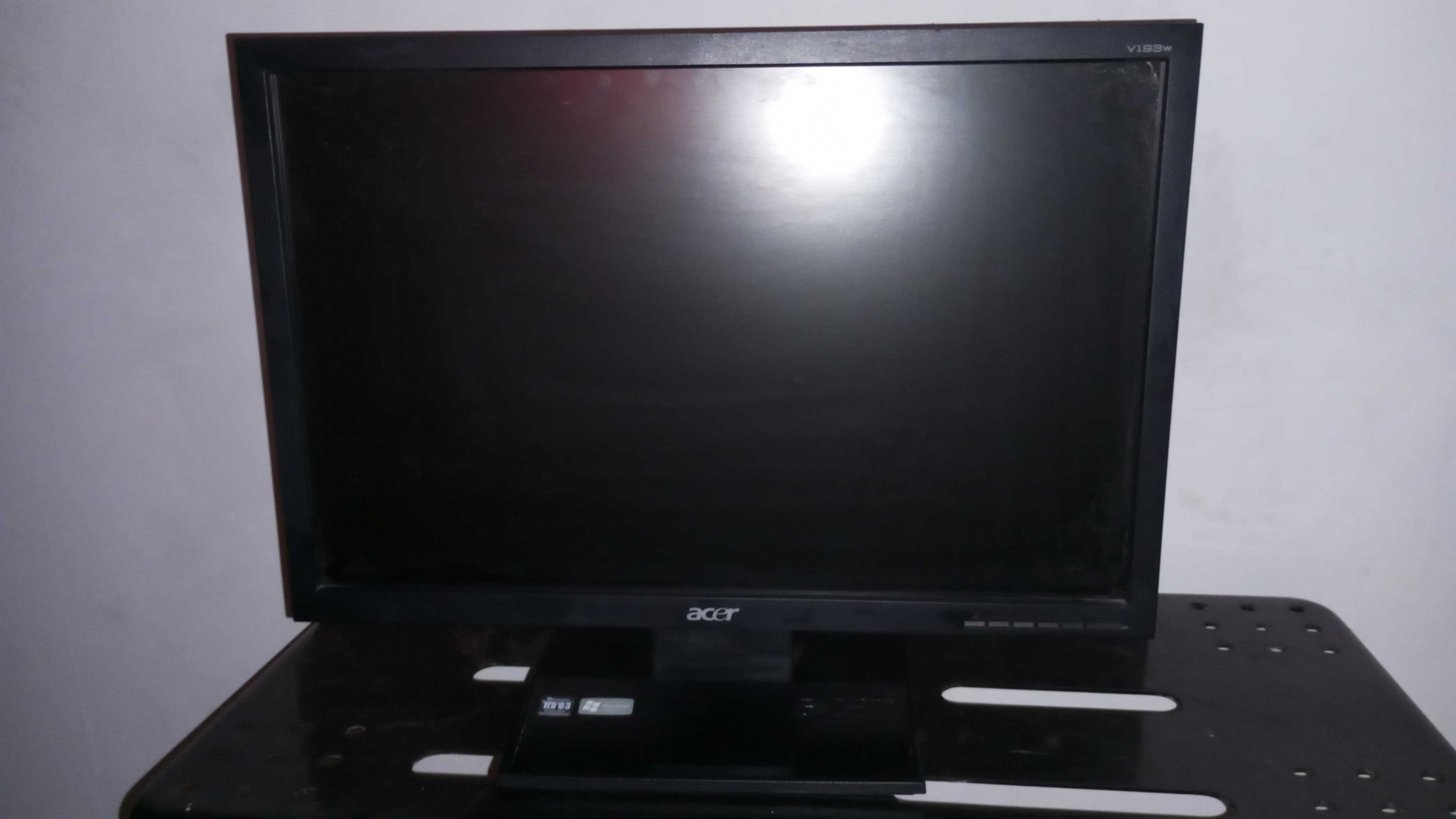 Монитор Acer V193W