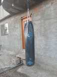 Vând sac de box gol umplut