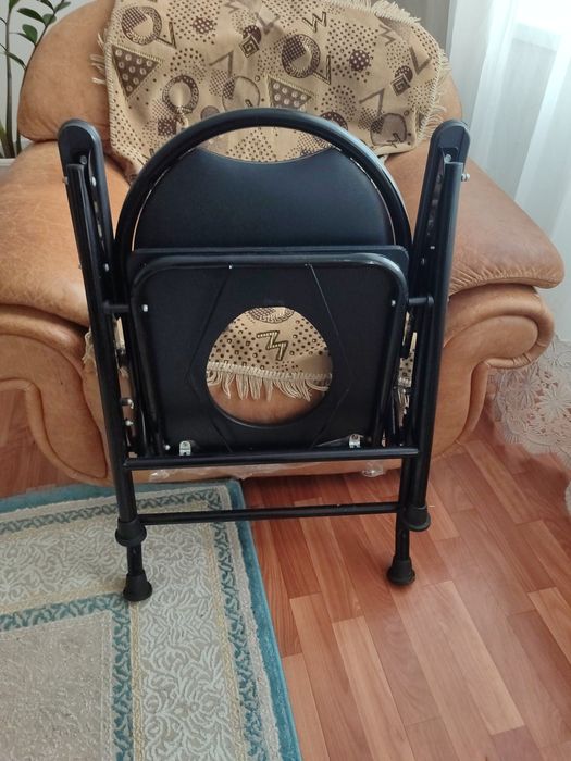 Кресло туалет для инвалидов