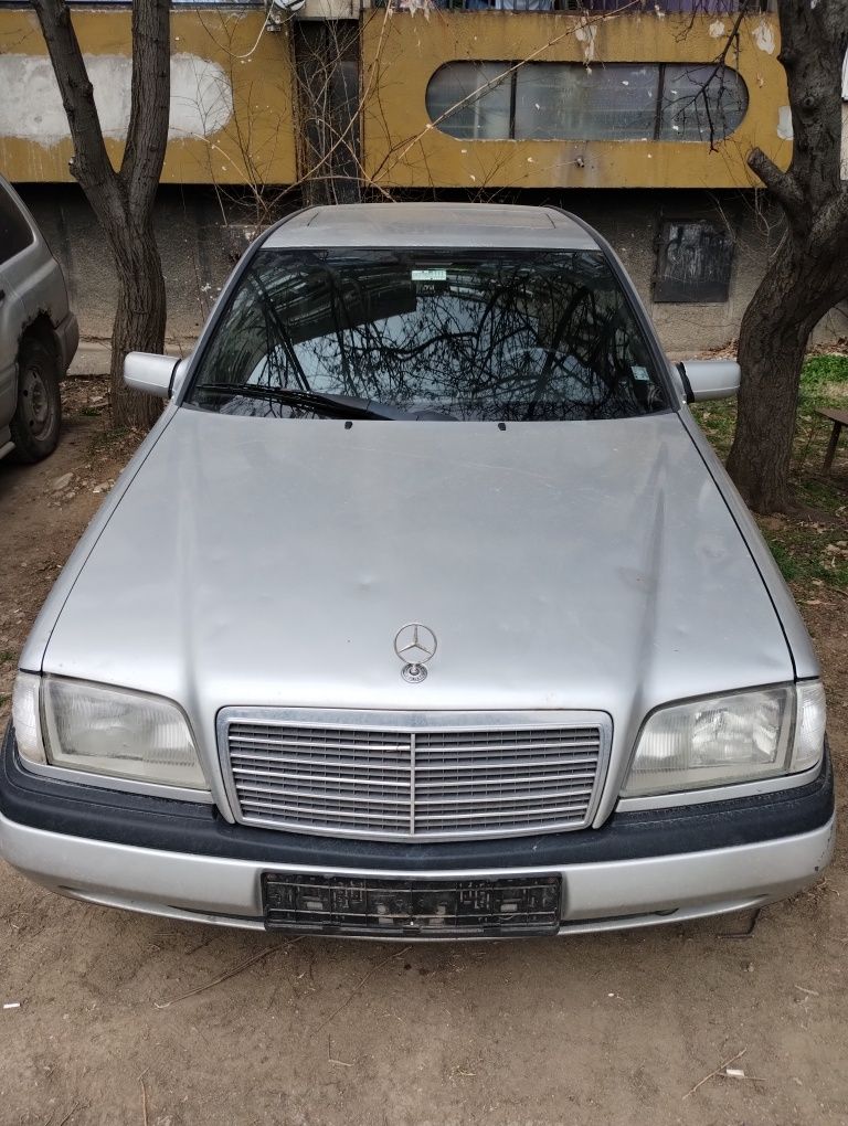 !!!На части!!!Mercedes C220 W202 2.2d