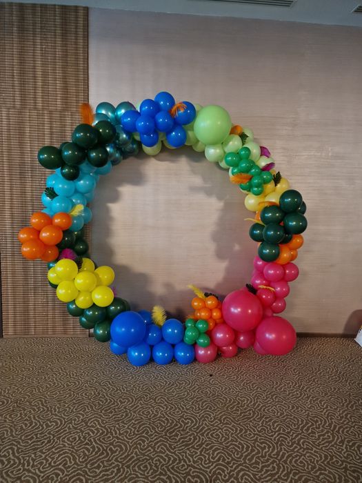 Realizez arcada baloane/flori