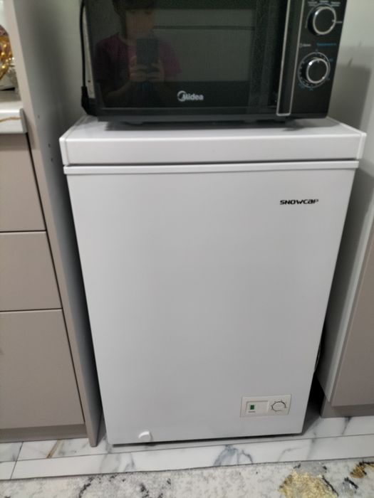 Продам морозильную камеру