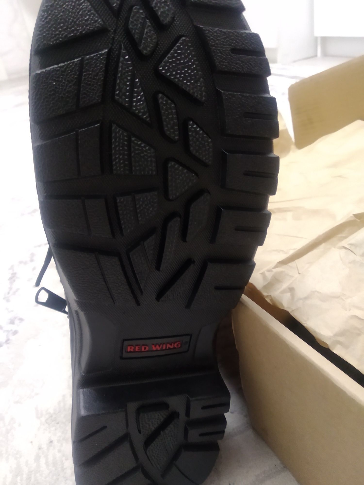 Продам ботинки Red Wing