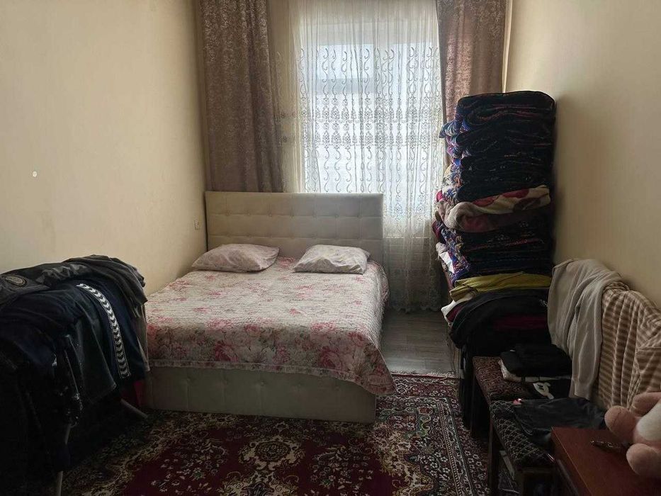 Истиклол стадион рупарасида гиштли 2х Квартира жихозлари бн сотилади.