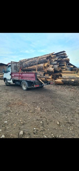 Vând margini de brad pentru foc