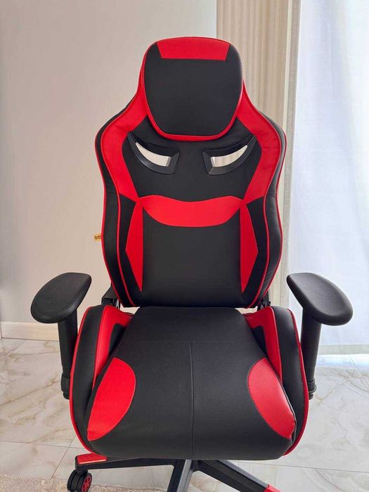 Игровое компьютерное кресло геймерское