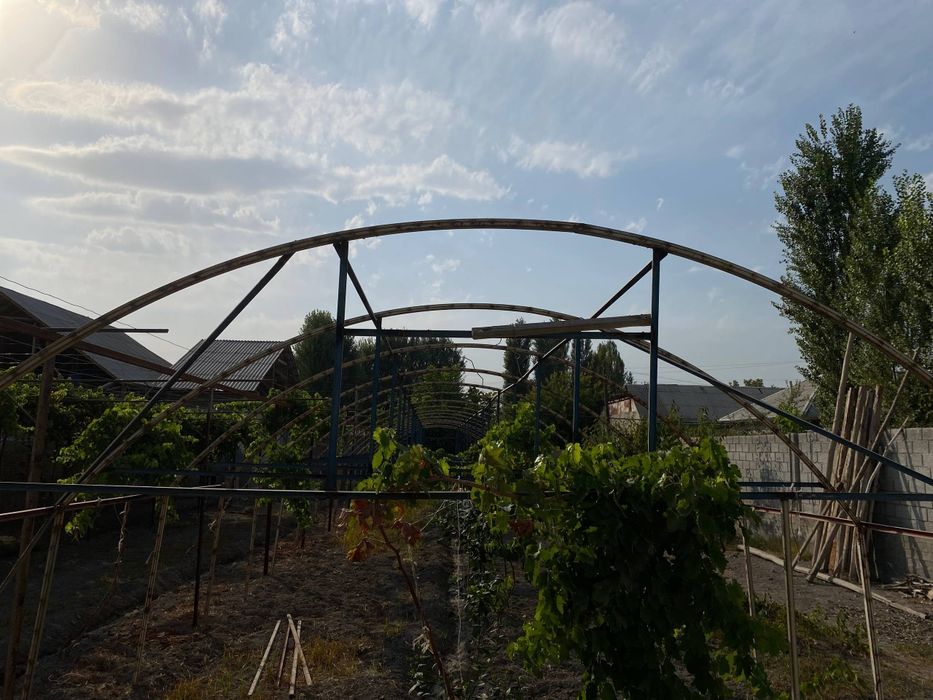 Tiplissa uchun tayyor kontruksiya sotiladi