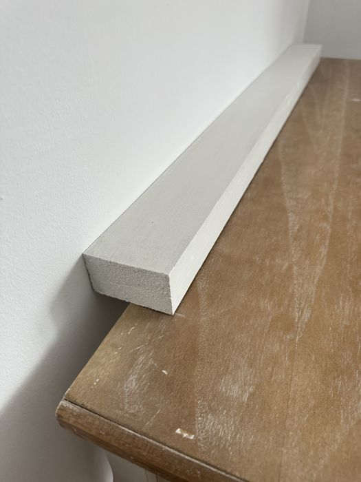 Masuta de machiaj alba cu sertare