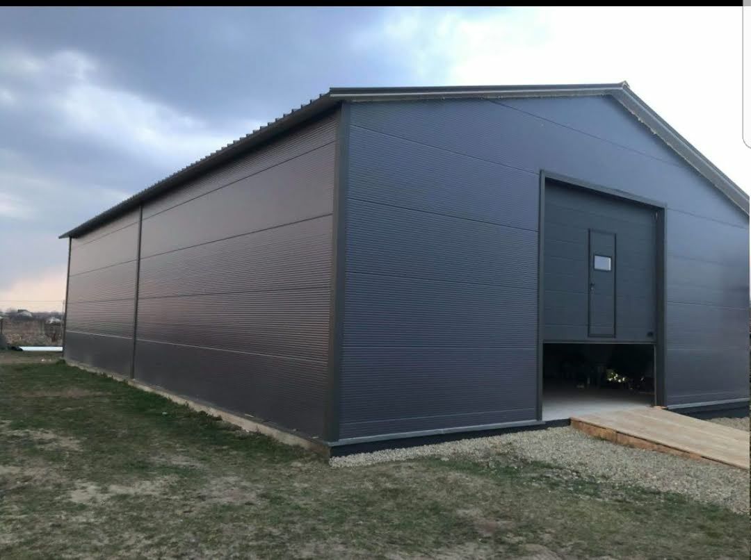 Vand hala metalica 12x20,structura,panouri Sandwich si alte dimensiuni