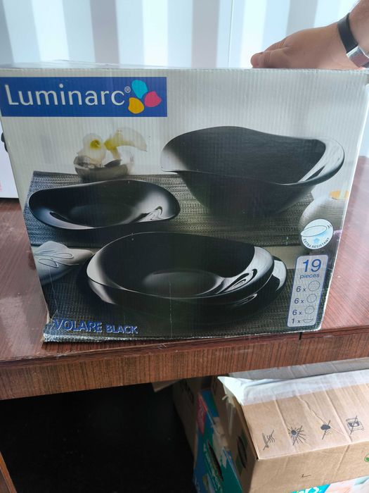Luminarc Сервиз за хранене 19 части Carine Black and White