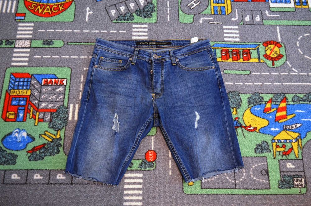 Blugi Pantaloni scuti 3 sferturi Zara