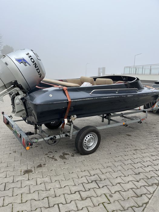 Лодка fletcher mustang 4.90м