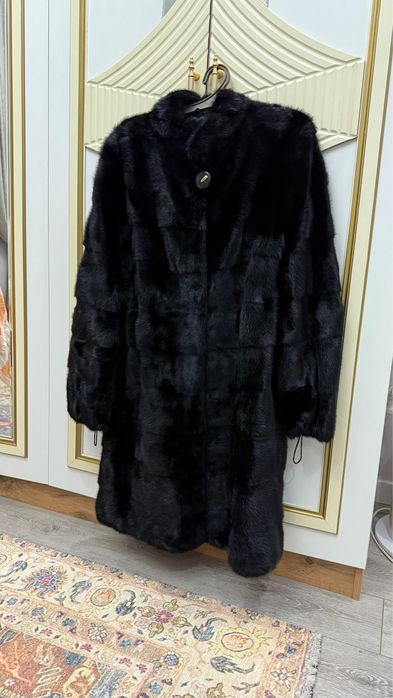 Норковая Шуба  черный бриллиант