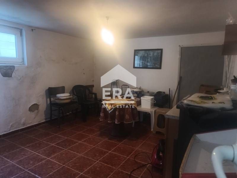 Продава се Къща в Варна, Галата - 58 кв.м за 3018 €/кв.м - Снимка #3