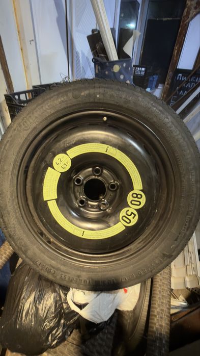 Резервна Гума патерица за Мерцедес 17