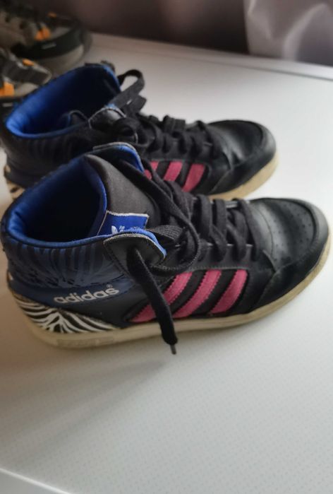 Зимни обувки Зара 34 номер + 2 бр подарък