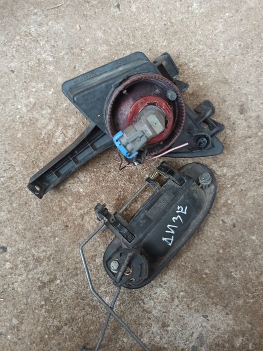 Части за space star