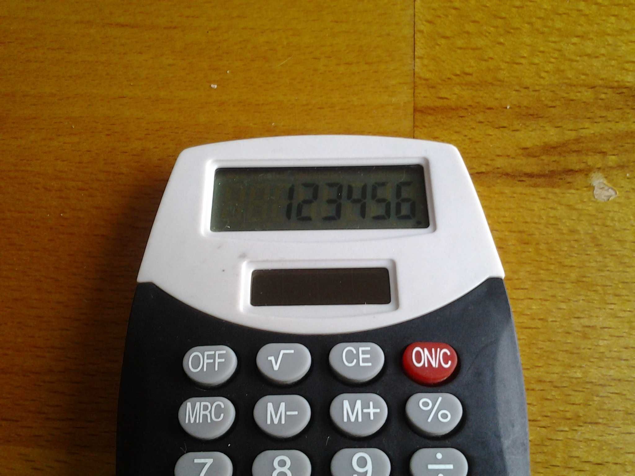 Mini calculator solar