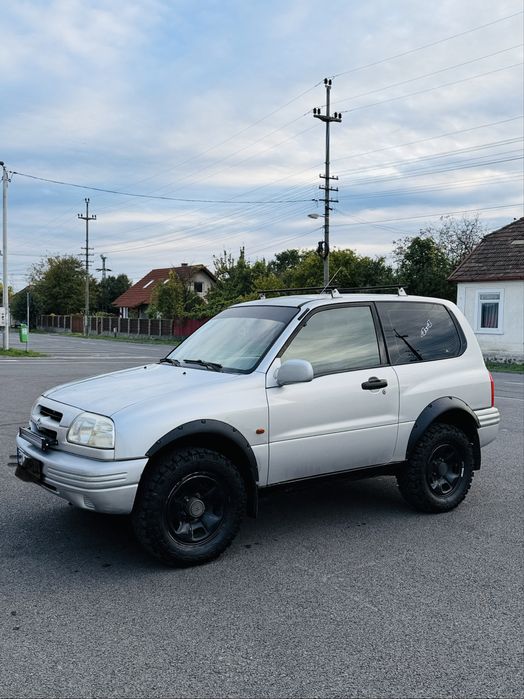 Suzuki Grand Vitara 1.6 benzină+gaz | 4x4 mic/mare cu reductor | AC |